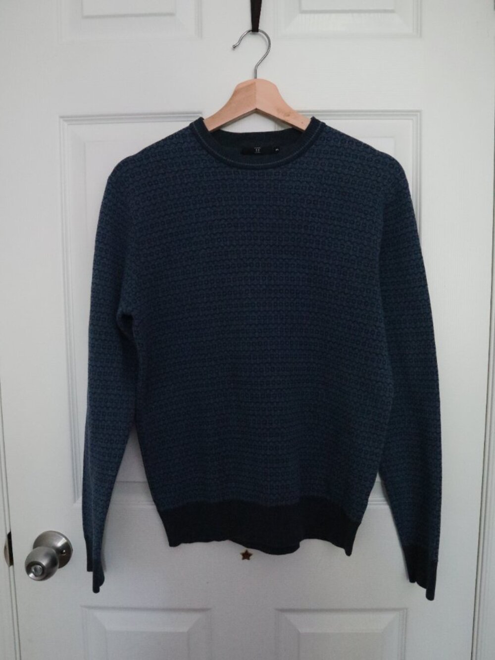 Navy Crew Neck Sweater Mens Size S Nordic Pattern Style